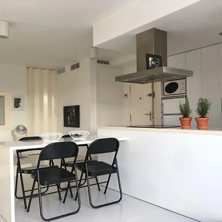 Apartment Vip Albir